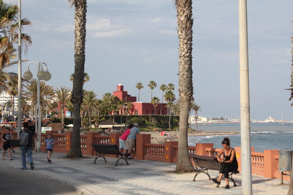 Apartamento Turístico Pueblo Evita Apartamento Benalmádena Exterior foto
